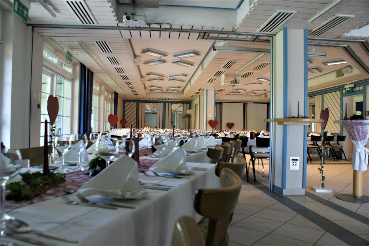 Zur Traube Schwarzwaldhotel & Restaurant Am Titisee แซงค์ทมาร์เงน ภายนอก รูปภาพ